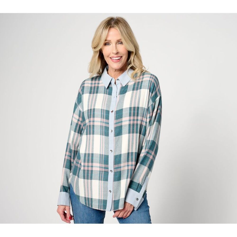 Peace Love World Women's Top Sz M Brushed Woven Plaid Waffle Blue A628273